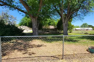 93 N Black Bridge Rd, Camp Verde, AZ 86322 - Photo 12