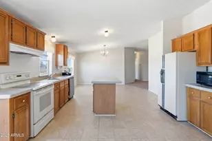 27516 E Linda Ln, Florence, AZ 85132 - Photo 14