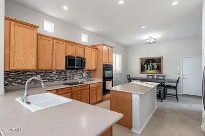 42727 N Courage Trail, Anthem, AZ 85086 - Photo 14