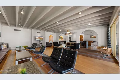 4750 N Central Avenue #11R-S, Phoenix, AZ 85012 - Photo 32