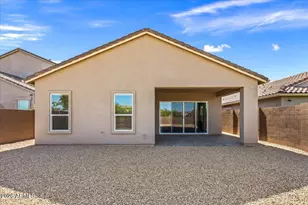 21926 N 61st Wy, Phoenix, AZ 85054 - Photo 30