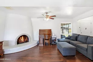2925 W Villa Rita Dr, Phoenix, AZ 85053 - Photo 2