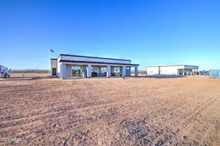 25037 W Chaparosa Wy, Wittmann, AZ 85361 - Photo 48