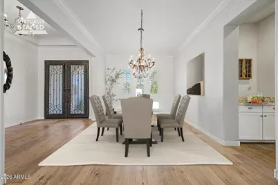 8406 W Louise Court, Peoria, AZ 85383 - Photo 2