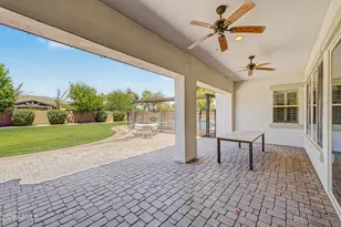 8406 W Louise Ct, Peoria, AZ 85383 - Photo 60