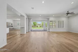 8406 W Louise Ct, Peoria, AZ 85383 - Photo 12