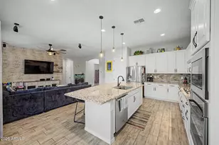 41814 N Kamala Tree St, San Tan Valley, AZ 85140 - Photo 14