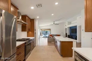 511 W Bluefield Ave, Phoenix, AZ 85023 - Photo 6