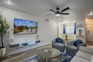 7625 E Camelback Rd, Scottsdale, AZ 85251 - Photo 6