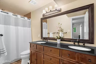 8621 E Weldon Avenue, Scottsdale, AZ 85251 - Photo 18