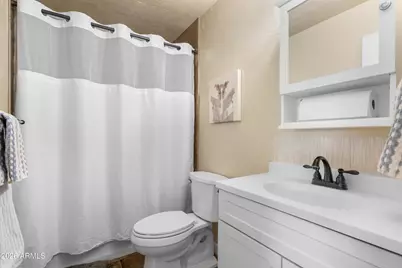 8621 E Weldon Avenue, Scottsdale, AZ 85251 - Photo 24