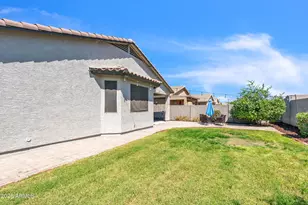 1723 W Loemann Dr, San Tan Valley, AZ 85144 - Photo 24