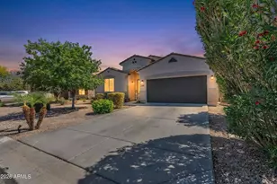 1723 W Loemann Dr, San Tan Valley, AZ 85144 - Photo 2