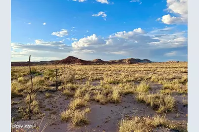 8983 Down Under Rd 38.82 -- #-, Sun Valley, AZ 86029 - Photo 6