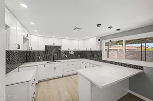 1632 N 55th Dr, Phoenix, AZ 85035 - Photo 16