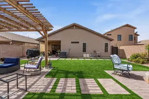 42586 W Michaels Dr, Maricopa, AZ 85138 - Photo 6