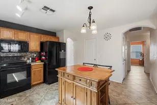 42586 W Michaels Dr, Maricopa, AZ 85138 - Photo 10