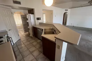 14719 S Country Club Way, Arizona City, AZ 85123 - Photo 4