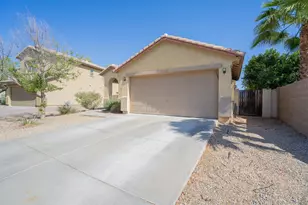 15160 W Smokey Dr, Surprise, AZ 85374 - Photo 2