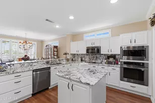 15623 W Bethesda Ct, Surprise, AZ 85374 - Photo 10