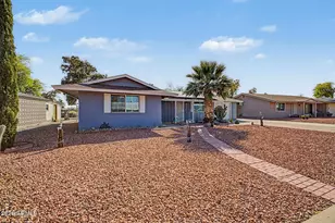 10929 W Oakmont Dr, Sun City, AZ 85351 - Photo 2