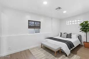 8015 E Coronado Rd, Scottsdale, AZ 85257 - Photo 18