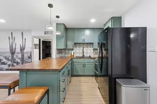 8015 E Coronado Rd, Scottsdale, AZ 85257 - Photo 16