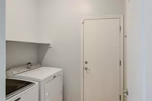 6351 S Blake St, Gilbert, AZ 85298 - Photo 38