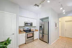 6351 S Blake St, Gilbert, AZ 85298 - Photo 16
