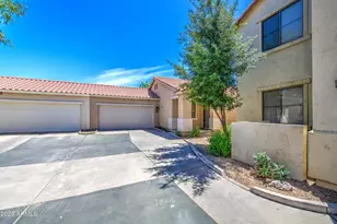 6351 S Blake St, Gilbert, AZ 85298 - Photo 2