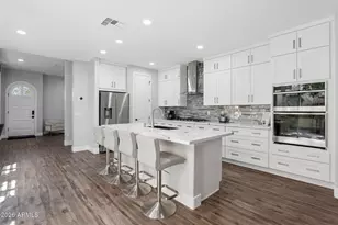 2925 N 48th St, Phoenix, AZ 85018 - Photo 8