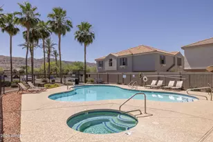 3064 E Dunbar Dr, Phoenix, AZ 85042 - Photo 28