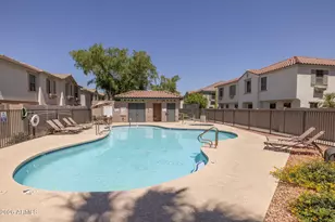 3064 E Dunbar Dr, Phoenix, AZ 85042 - Photo 6