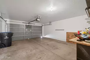3064 E Dunbar Dr, Phoenix, AZ 85042 - Photo 26
