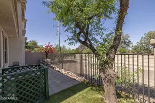 3064 E Dunbar Dr, Phoenix, AZ 85042 - Photo 30