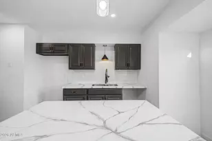 9715 W Desert Hills Dr, Sun City, AZ 85351 - Photo 10