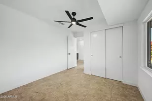9715 W Desert Hills Dr, Sun City, AZ 85351 - Photo 22