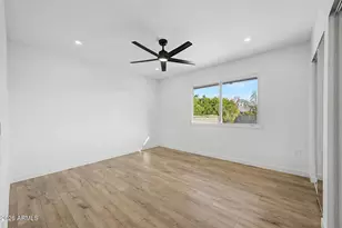 9715 W Desert Hills Dr, Sun City, AZ 85351 - Photo 14