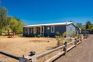 33701 S Park Ln, Black Canyon City, AZ 85324 - Photo 1