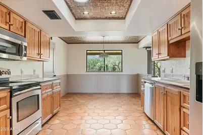 7710 E Arroyo Road, Cave Creek, AZ 85331 - Photo 10