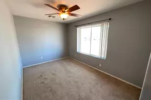 1359 S Almond Cir, Mesa, AZ 85204 - Photo 12