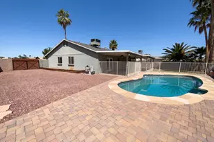 1359 S Almond Cir, Mesa, AZ 85204 - Photo 20