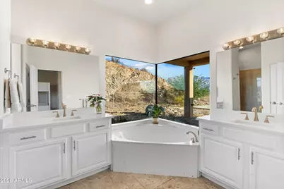 13040 N Hidden Valley Road, Maricopa, AZ 85139 - Photo 28