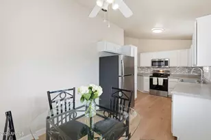 3302 E Tierra Buena Ln, Phoenix, AZ 85032 - Photo 6