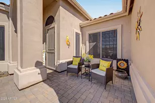 7762 E Russell Cir, Mesa, AZ 85207 - Photo 4