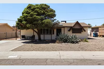 1220 S Grand Drive, Apache Junction, AZ 85120 - Photo 4