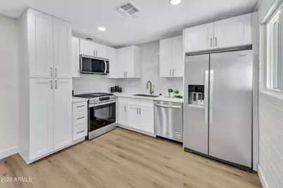 3016 N 35th Drive, Phoenix, AZ 85019 - Photo 16