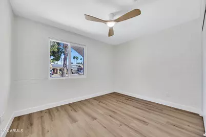3016 N 35th Drive, Phoenix, AZ 85019 - Photo 24