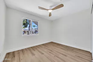 3016 N 35th Dr, Phoenix, AZ 85019 - Photo 24