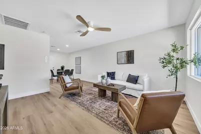 3016 N 35th Drive, Phoenix, AZ 85019 - Photo 2